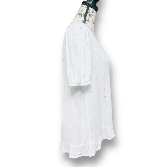 Sonoma S White Eyelet V-Neck Blouse Rayon Short Sleeve Ruffle Hem Boho Top - Picture 3 of 9